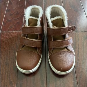 Ugg winter boots